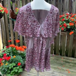 Cute dress!